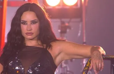Rock in Rio 2026: Demi Lovato domina festival com hits, amor aos fãs brasileiros e participação de Pabllo Vittar