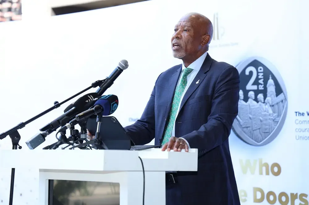 SARB launches new R2 coins honouring Charlotte Maxeke and 1956 Women’s March