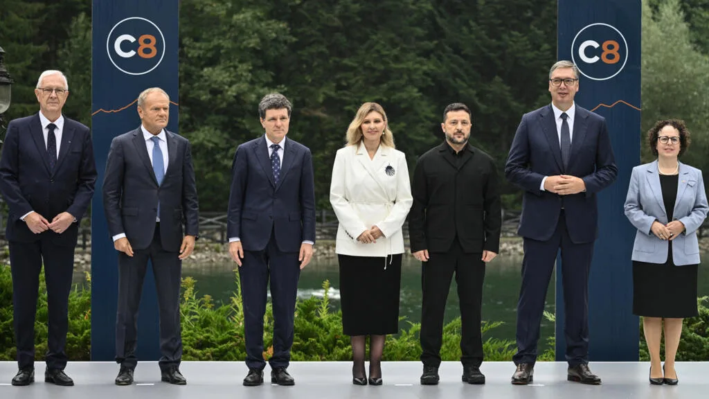 Ukraine: Volodymyr Zelensky inaugure le premier sommet des pays des Carpates