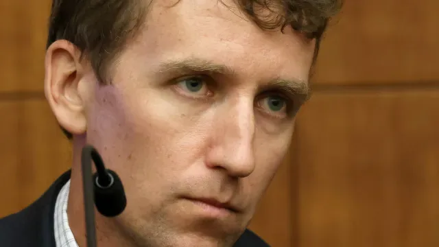 "Acredito que foi a doença que fez aquilo", assume ex de Lindsay Clancy