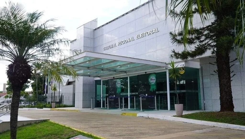 Com candidaturas 100% digital, plantão do TRE-MS vira SOS de última hora