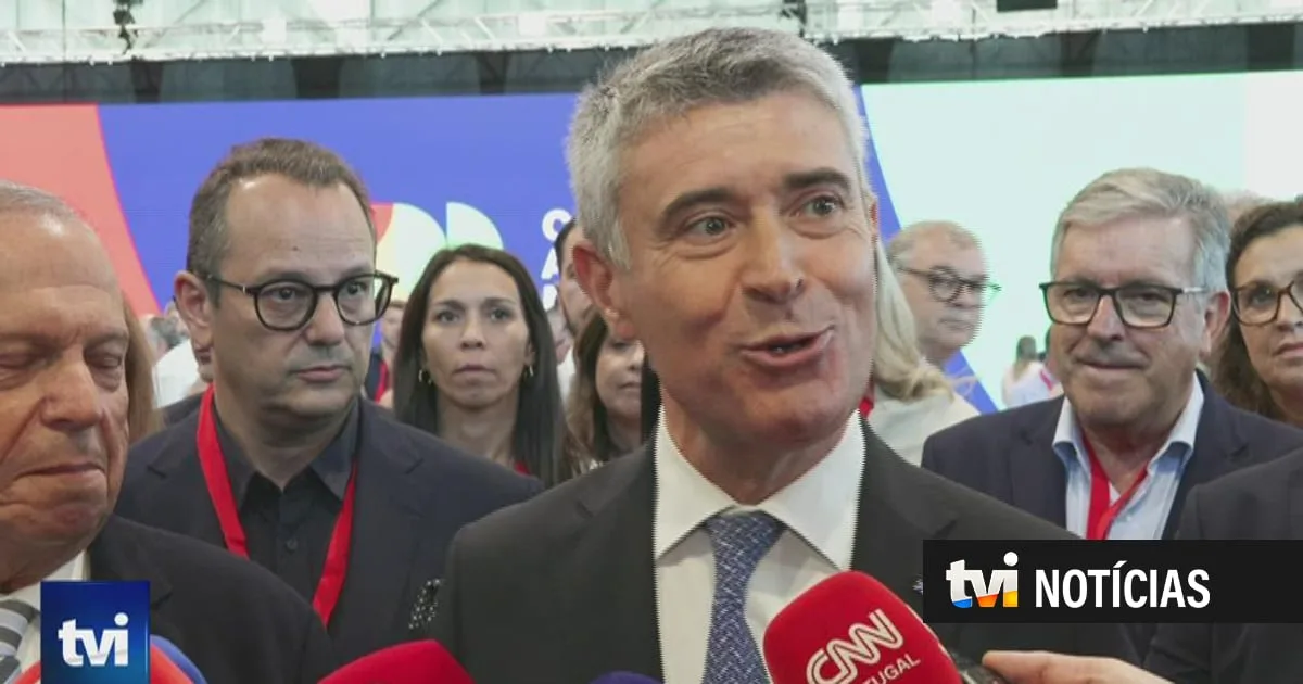 IVA dos combustíveis motiva troca de mimos entre José Luís Carneiro e André Ventura