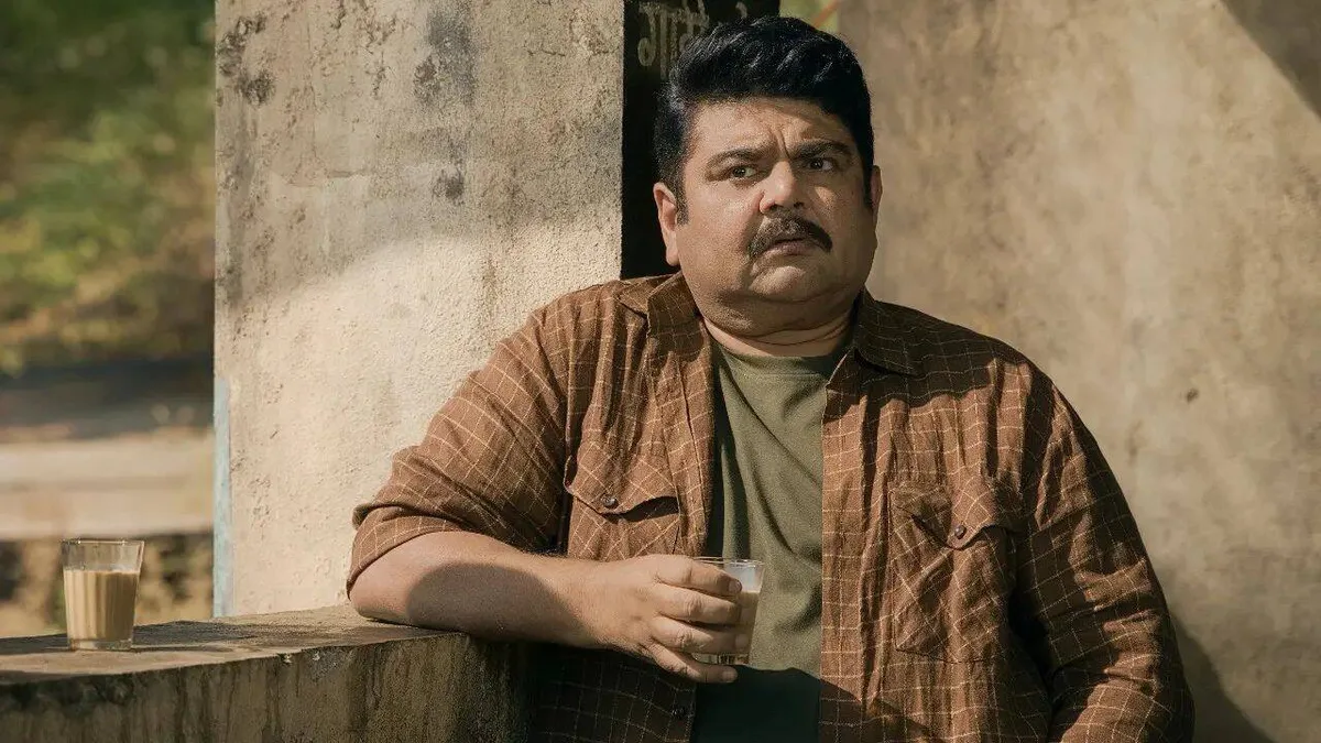 Deven Bhojani explains why he stays away from politics after 40 years in acting