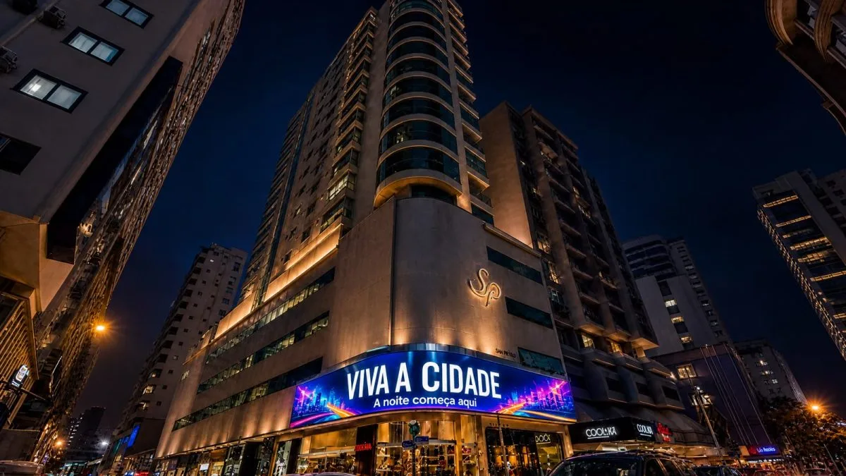 ‘Times Square’ de Balneário Camboriú ganha nova tela gigante com investimento de meio milhão em outubro