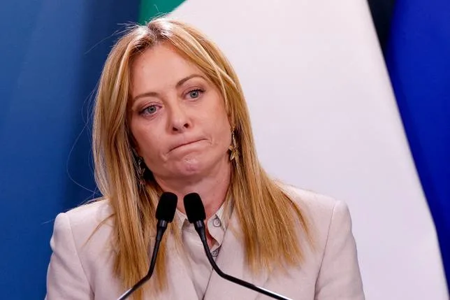Mais pourquoi tant de pays songent-ils soudain à renvoyer des migrants vers l’Italie ?