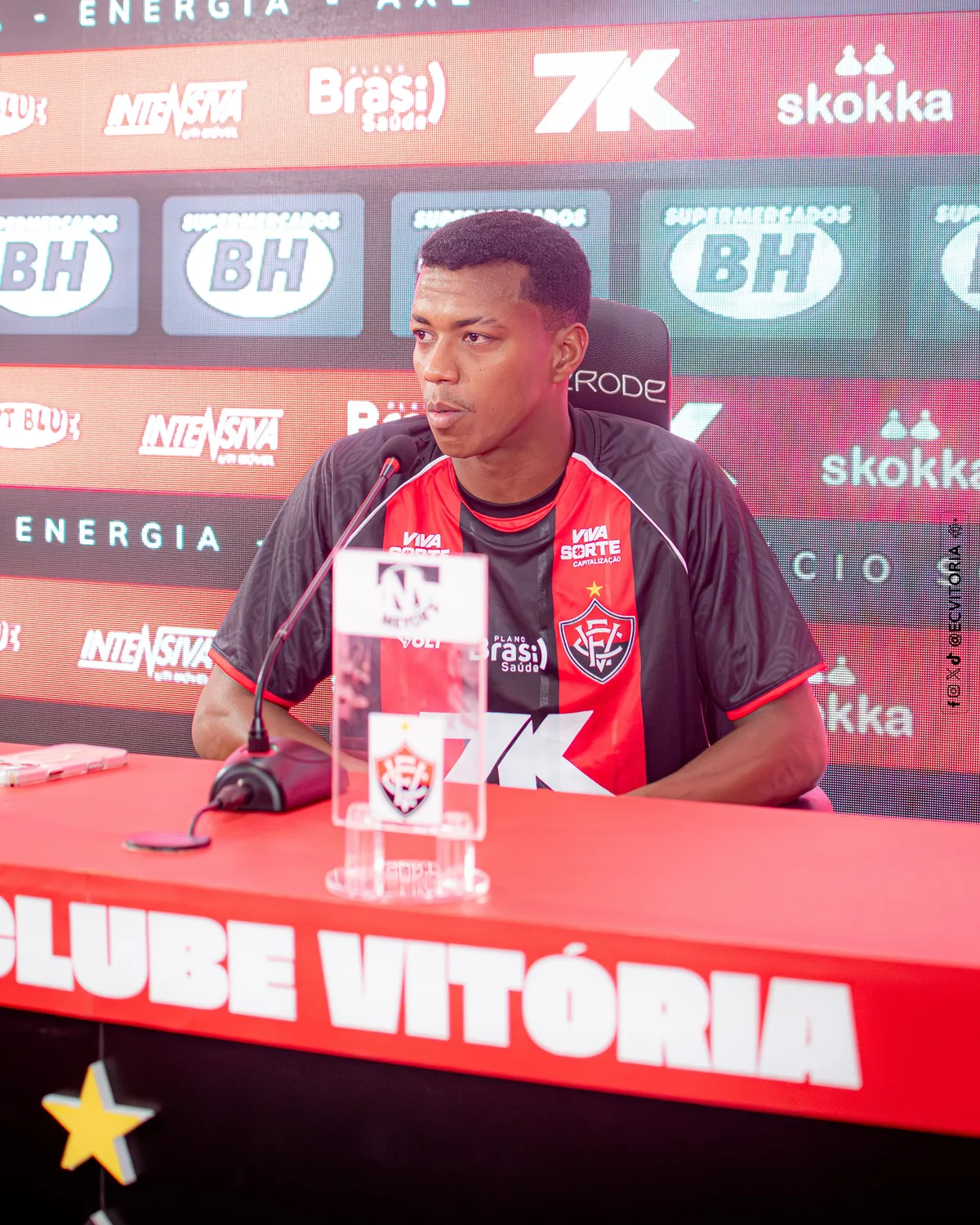 Darlan repassa DNA atleta e exalta companheiros do Vitória: "Craques que eu só via pela televisão"