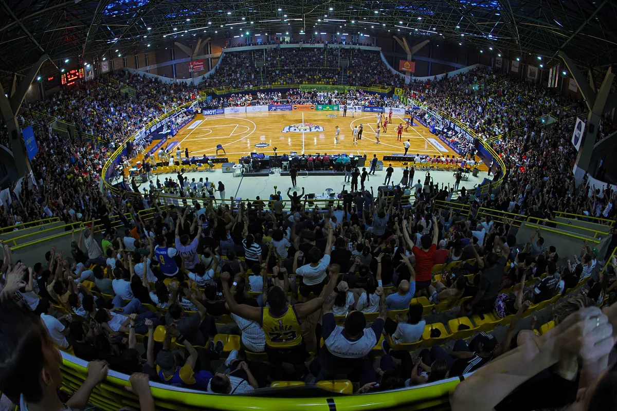 Mogi x Bauru no Paulista de Basquete: onde assistir ao vivo e horário