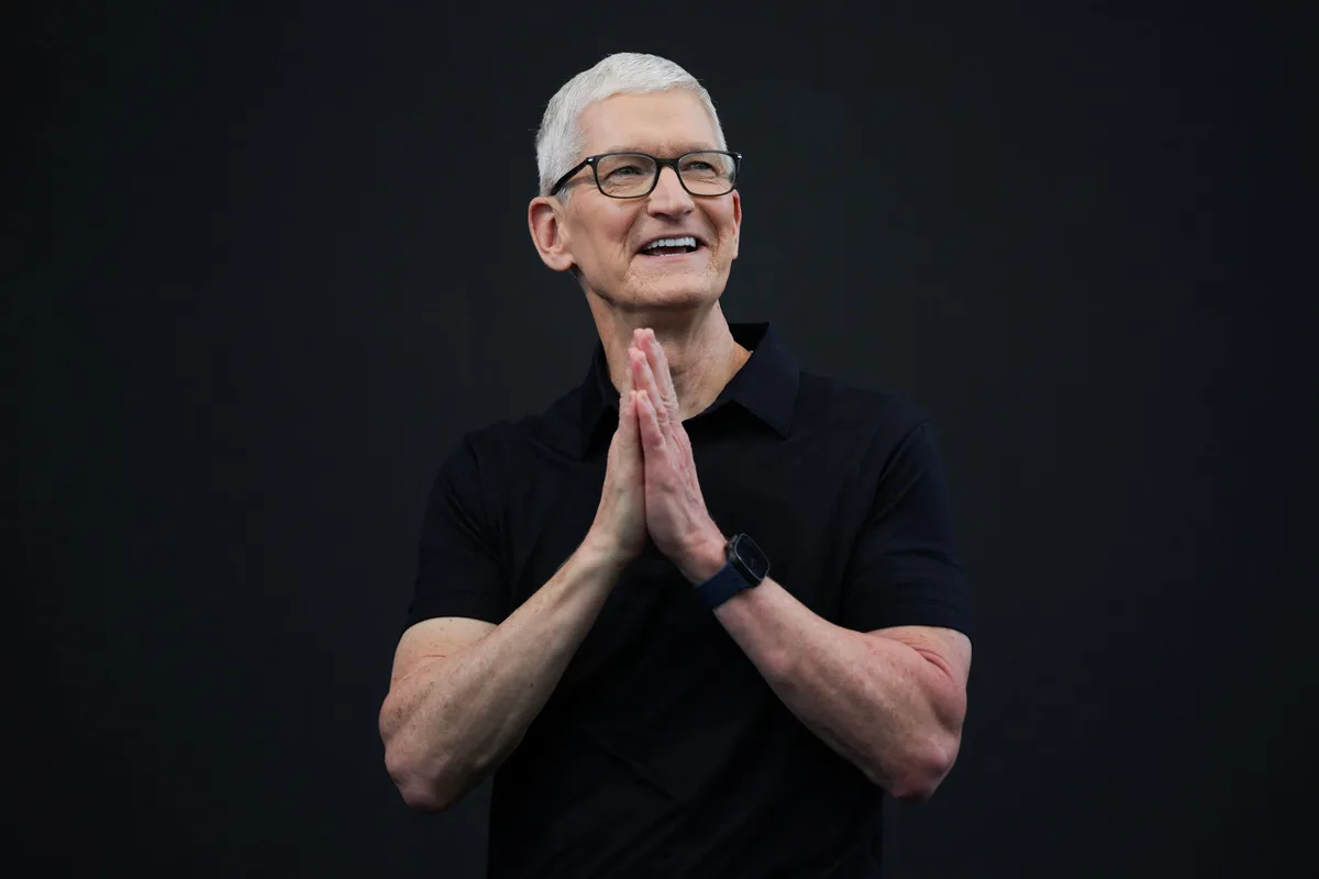 Tim Cook se va de Apple como CEO: todos los lanzamientos exitosos como el iPhone y su nuevo cargo