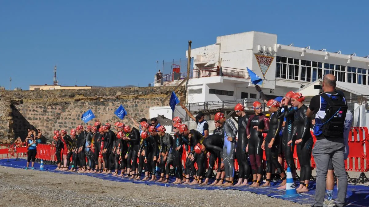 Ceuta está en crisis, pero el 4 de octubre acogerá su Copa de Europa de triatlón