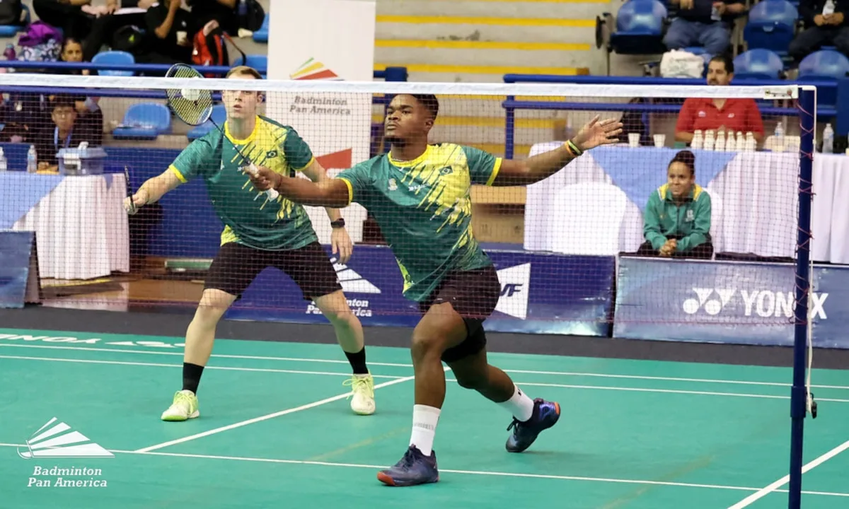 Brasil garante final caseira no Aberto de Santo Domingo de badminton