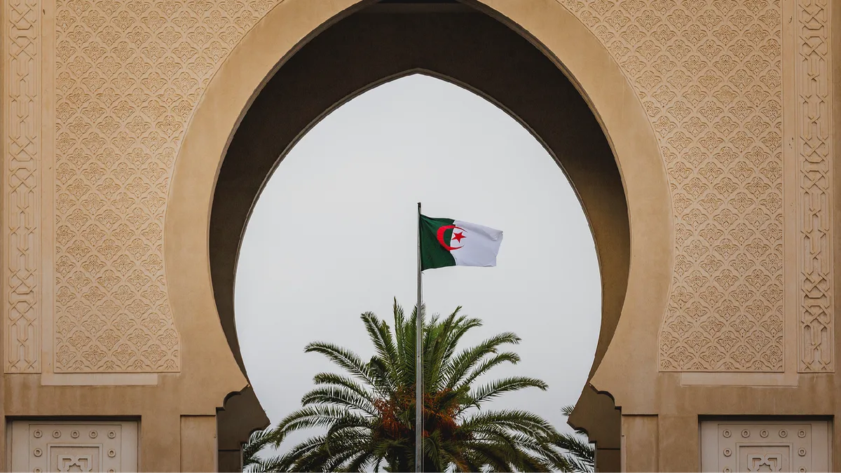 Algeria cuts diplomatic ties with the UAE