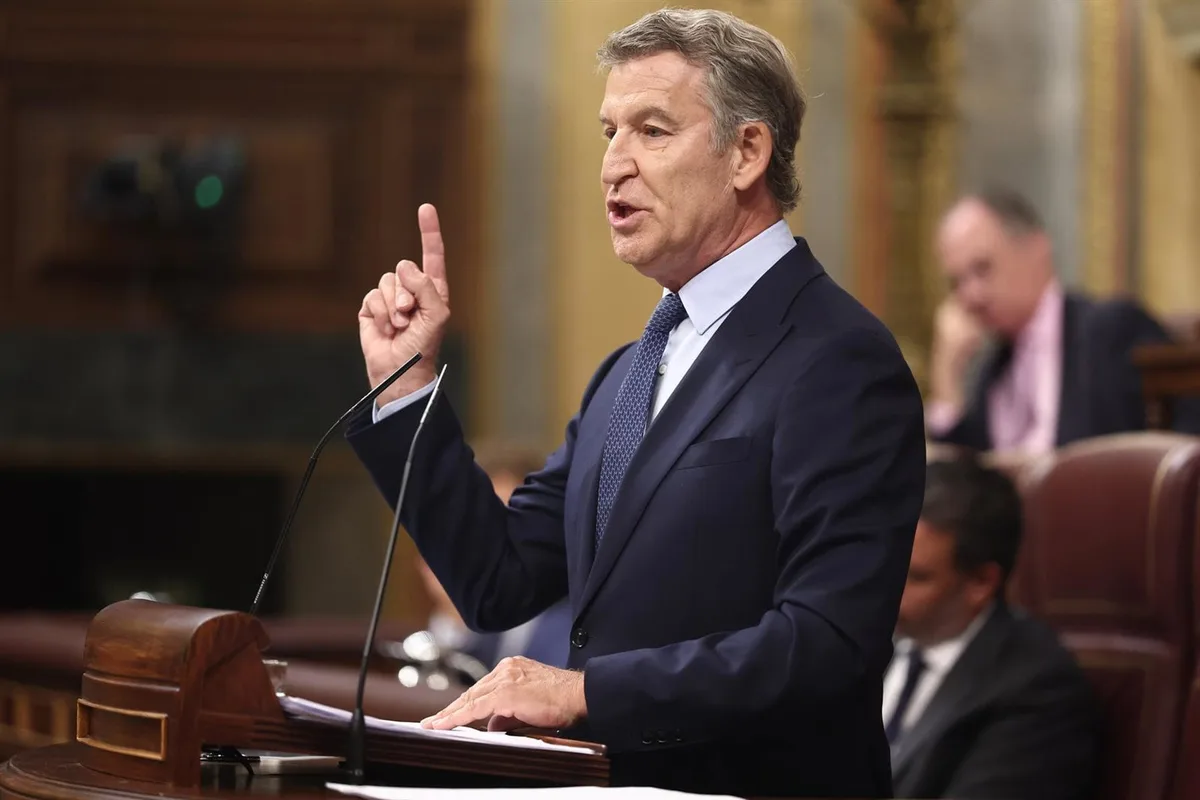 Feijóo denuncia que Sánchez lleve un mes sin pisar Ceuta y le acusa de ser "deseal" a España y un "paria" en Europa