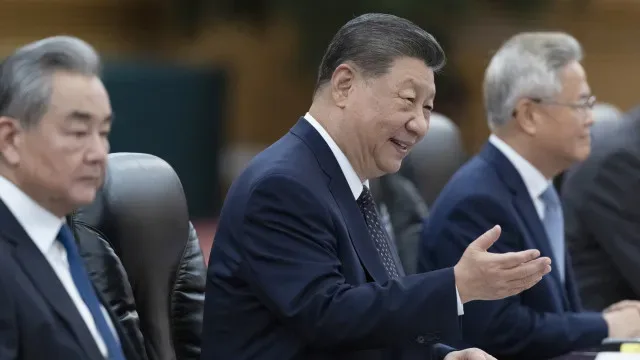 China intensifica campanha anticorrupção com recorde de quadros investigados