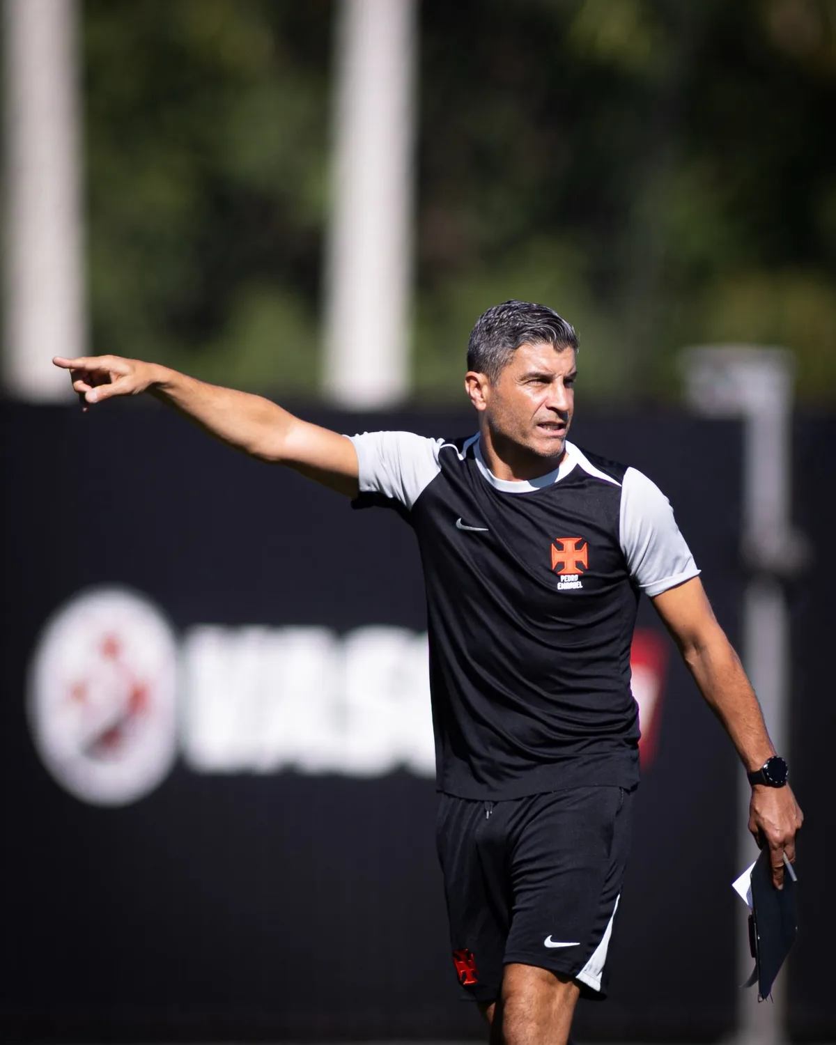 Escalação do Vasco: Cuesta treina, e Colidio deve estrear como titular contra o Santos