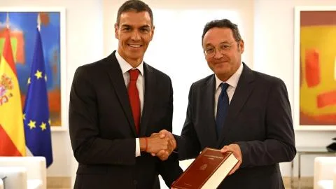 Sánchez deja la puerta abierta al indulto de Álvaro García Ortiz: "No lo descarto"