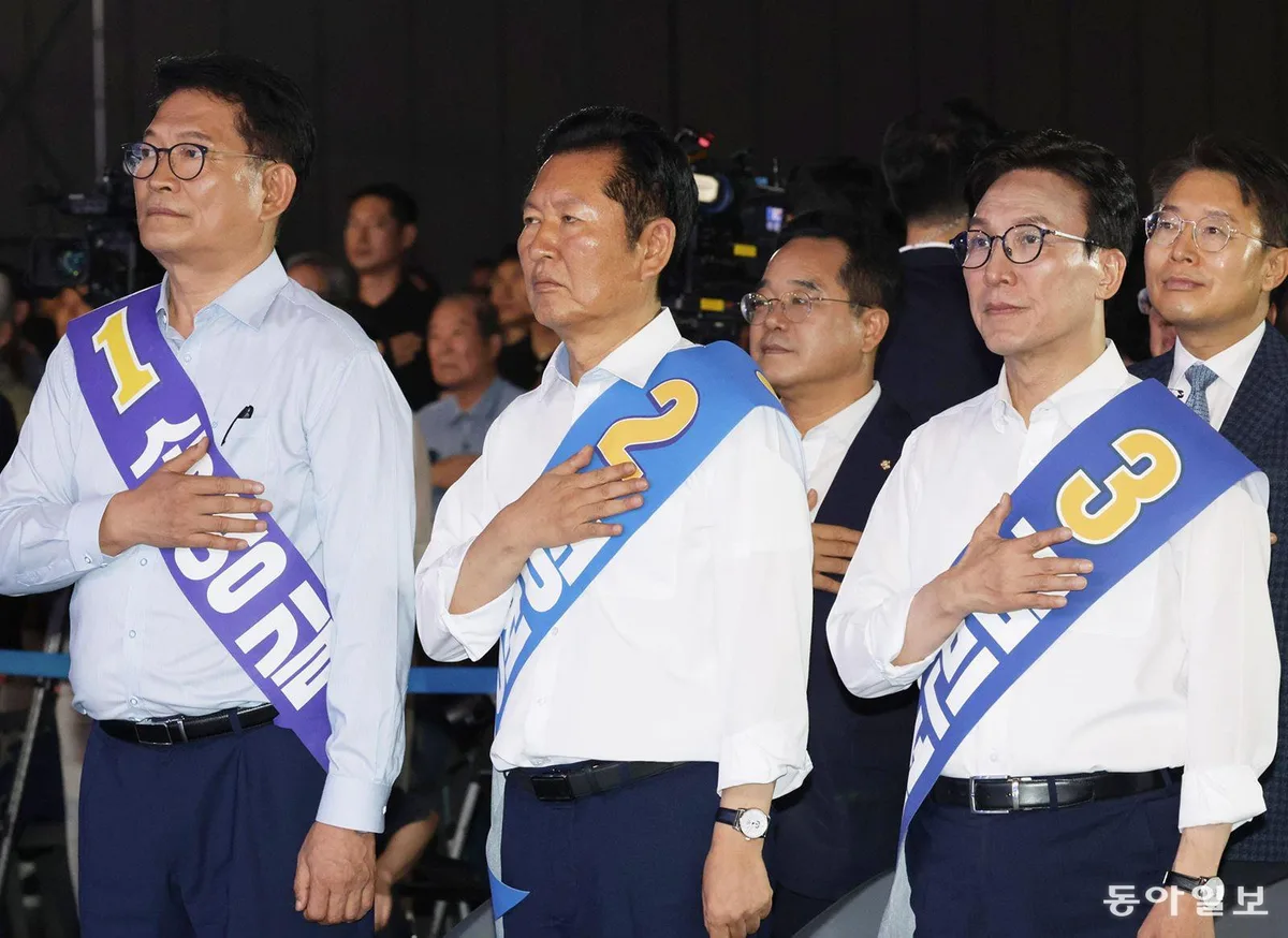 “김민석 유리한 고지 선점”… 정청래, 여론조사 20%P 이겨야 승산