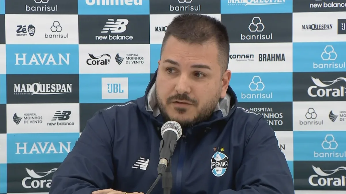 Vice de futebol do Grêmio reclama de gol anulado: "Tecnologia servindo para prejudicar"