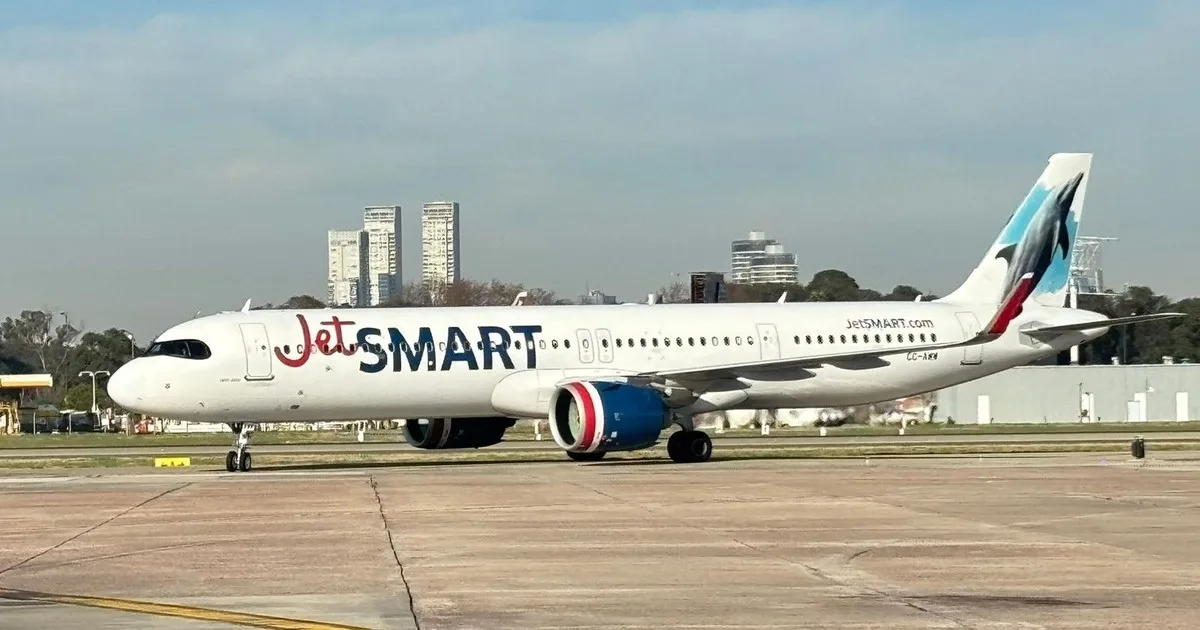 La aerolínea JetSmart canceló vuelos consecutivos a Salta y los pasajeros quedaron varados durante dos días