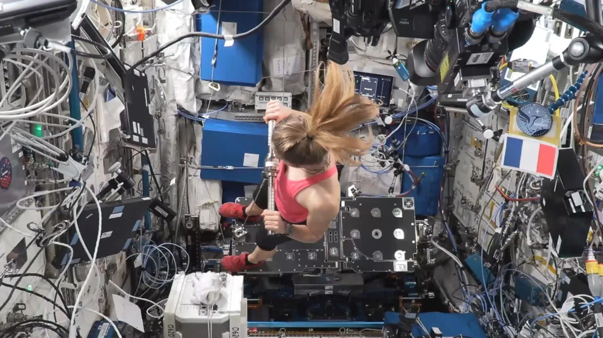 La astronauta europea Sophie Adenot y la Crew-12 regresan a la Tierra tras 8 meses en la Estación Espacial Internacional