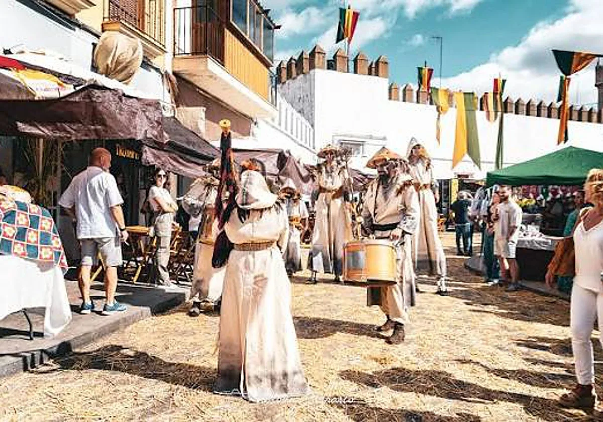 La feria medieval que transformará un pueblo de Sevilla en octubre: dragones, caballeros y música en directo