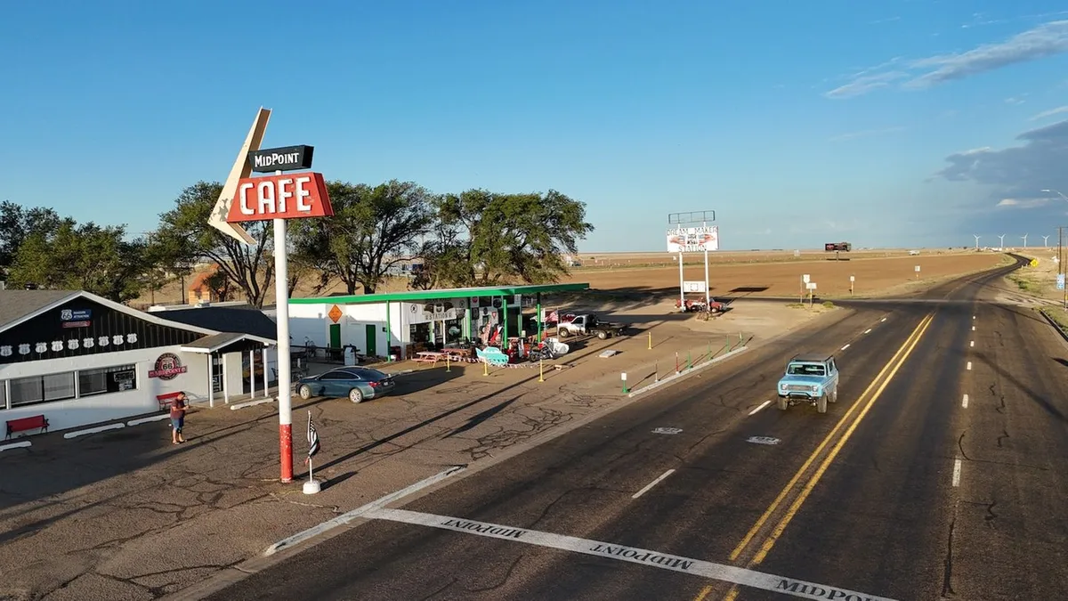 Straße der Träume : 100 Jahre Route 66 – was ist von der Legende geblieben?