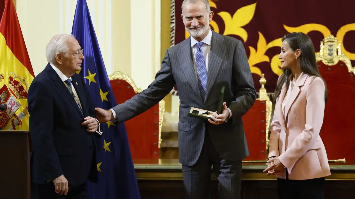 Imbroda agradece la visita de los Reyes a Melilla: "Necesitamos su presencia en el futuro, nos hemos sentido muy apoyados"