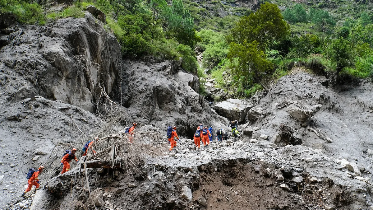 Xi: China making every effort to search for people missing in mudslide