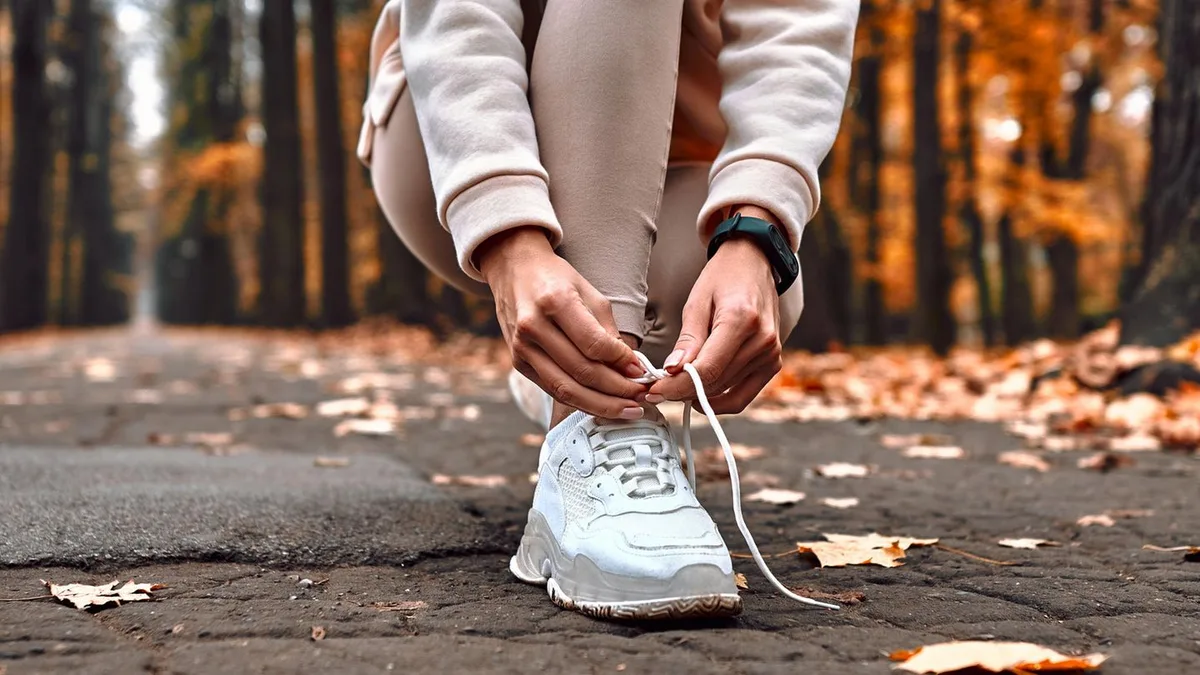 Trends 2026: Gefütterte Sneaker: Diese Übergangsschuhe halten Ihre Füße warm