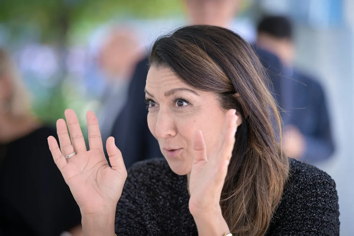 Sabrina Roubache, ministre de la Formation professionnelle : "Nous allons nettoyer le secteur d'ici 18 mois !"