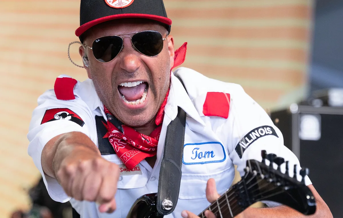 Tom Morello talks teaming up with Kneecap and his new solo album: “It’s a record for everyone who’s had enough”