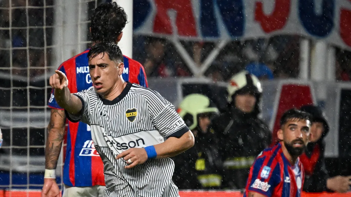 Boca sigue imparable: le ganó a San Lorenzo bajo la lluvia y llegó a 14 partidos sin perder