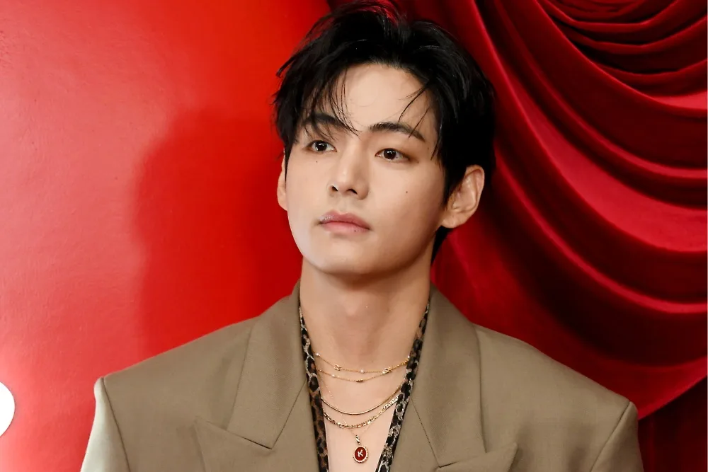 BTS’ V Reveals Hearing Loss Amid World Tour