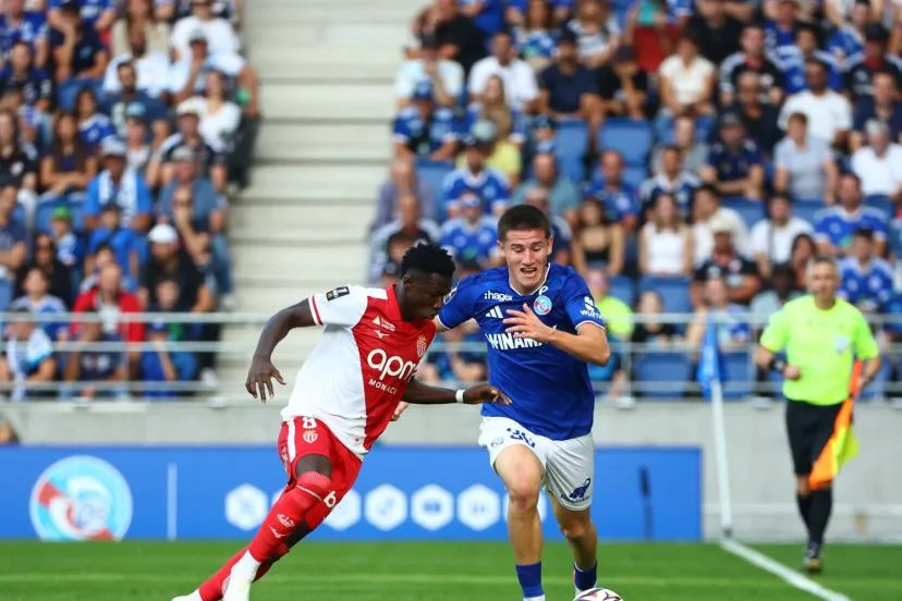 Monaco freiné à Strasbourg en Ligue 1, avec un but sublime de Paris Brunner, mais leader provisoire