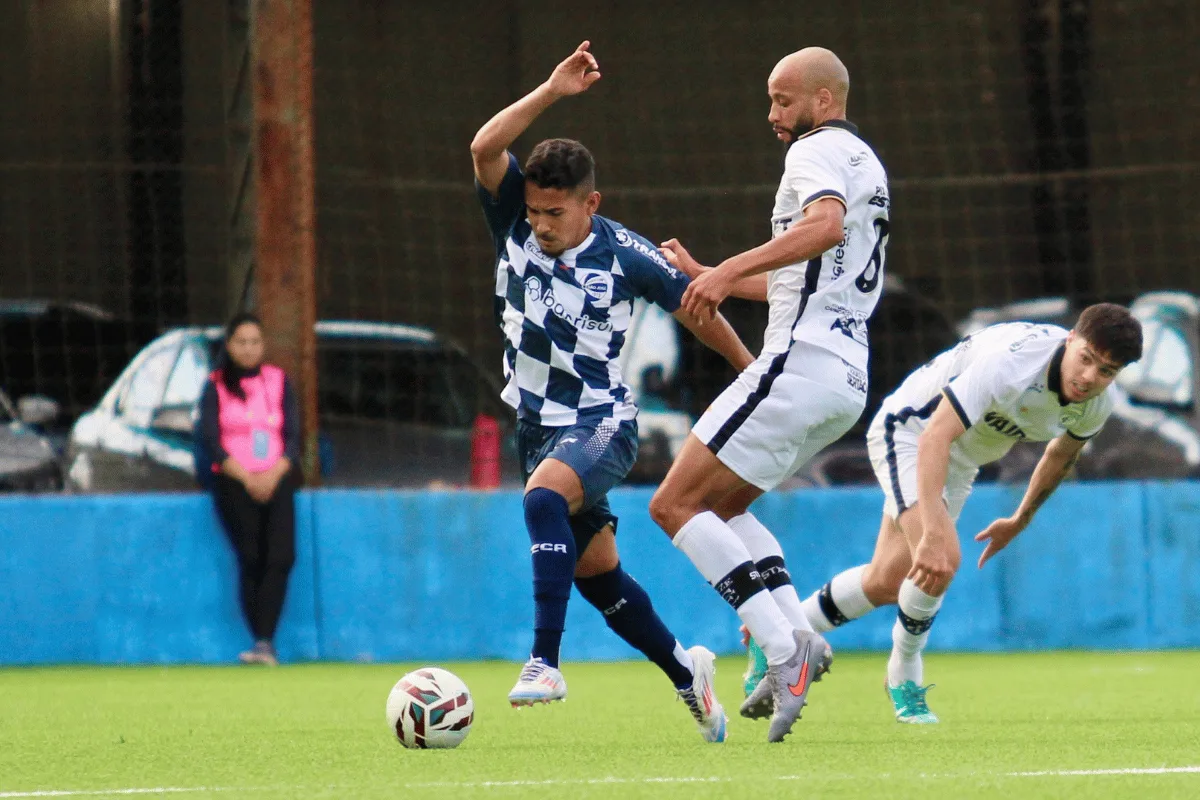 Série D ZeroUm: Metrópoles transmite São José-RS x Goiatuba-GO pelo playoff
