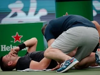 Masters 1000 de Shanghai. Arthur Gea abandonne en quarts de finale face à Alejandro Davidovich Fokina