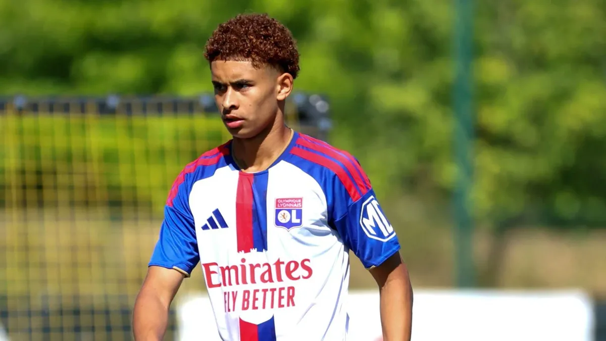 Quem é Adil Hamdani, joia de 17 anos do Lyon monitorada pelo PSG?
