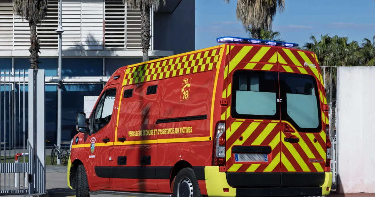 Hérault. Terrassée par une crise cardiaque au volant, une octogénaire finit sa course dans une vitrine