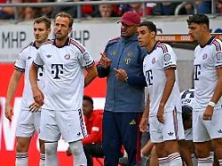 Wie im Finale 1999: Hammerlose in der Champions League: FC Bayern muss gegen Manchester United ran