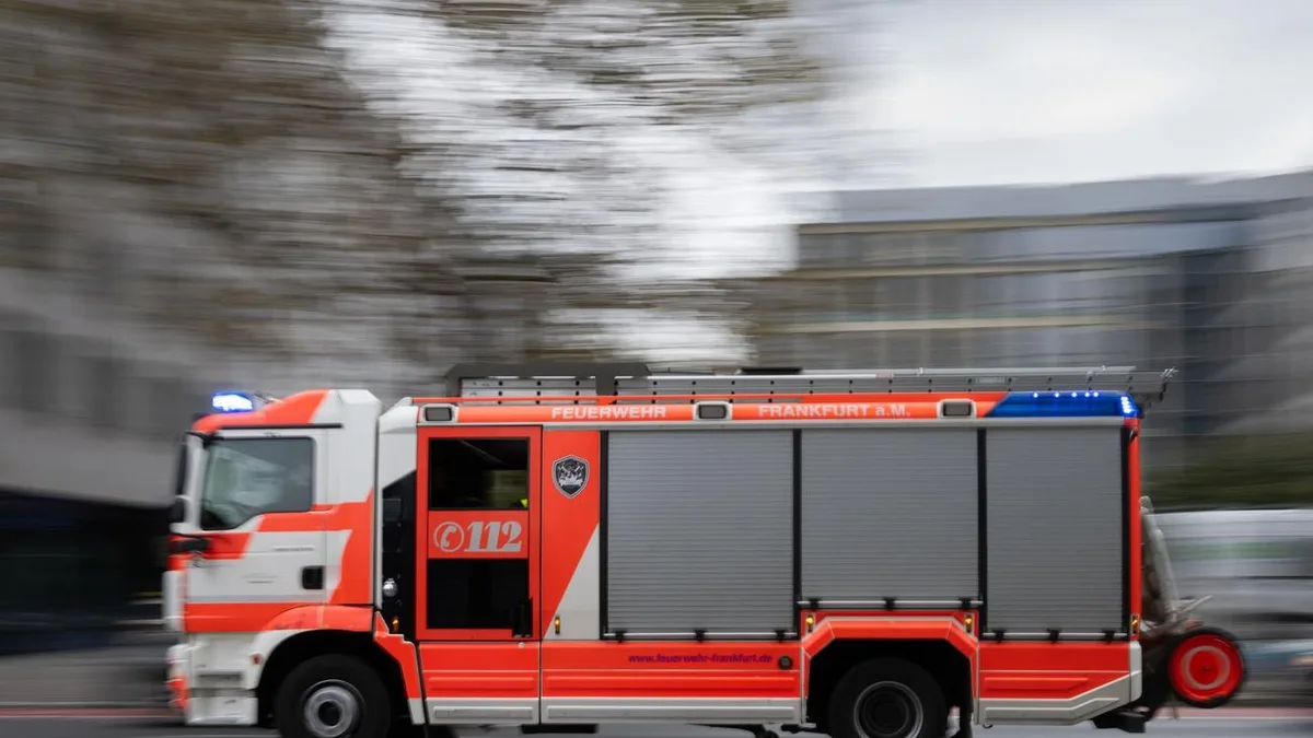 Feuer in Wohnhaus: Brand in Mehrfamilienhaus in Schlitz
