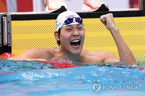 [1보] 김영범, 아시안게임 수영 남자 자유형 50ｍ 금메달