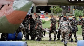 Cheias repentinas. Ajuda mobiliza-se a caminho do Nepal