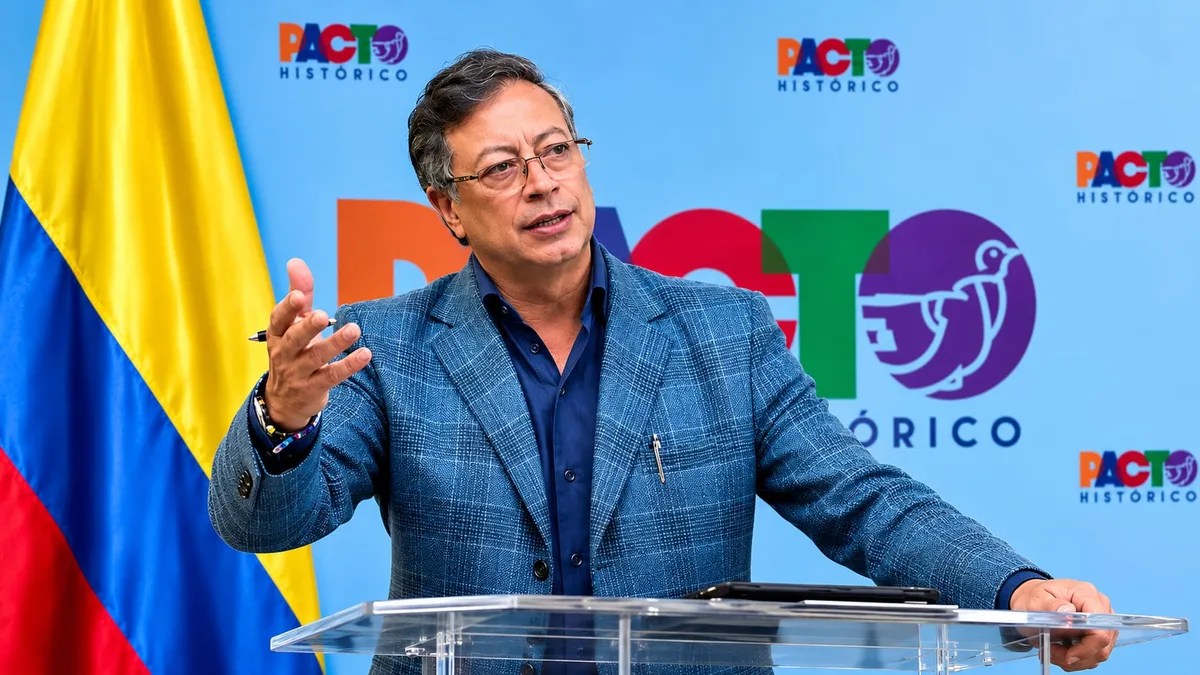 Gustavo Petro arremetió contra Abelardo de la Espriella, mientras el país lucha por superar la emergencia: “Incapacidad de empalme”
