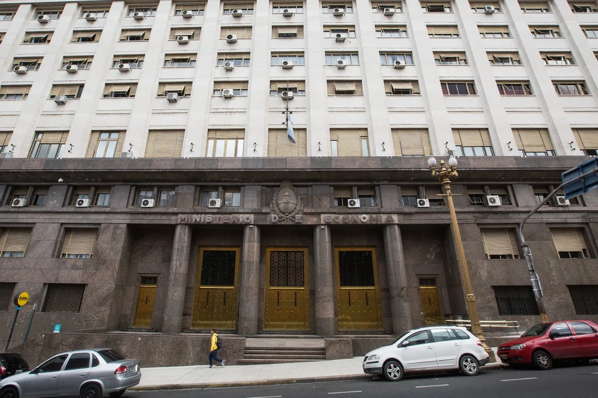 El Gobierno volvió a tener superávit en agosto