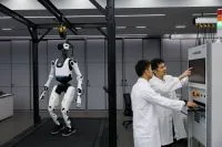 Da dança para a guerra: China prepara robôs humanoides para combate