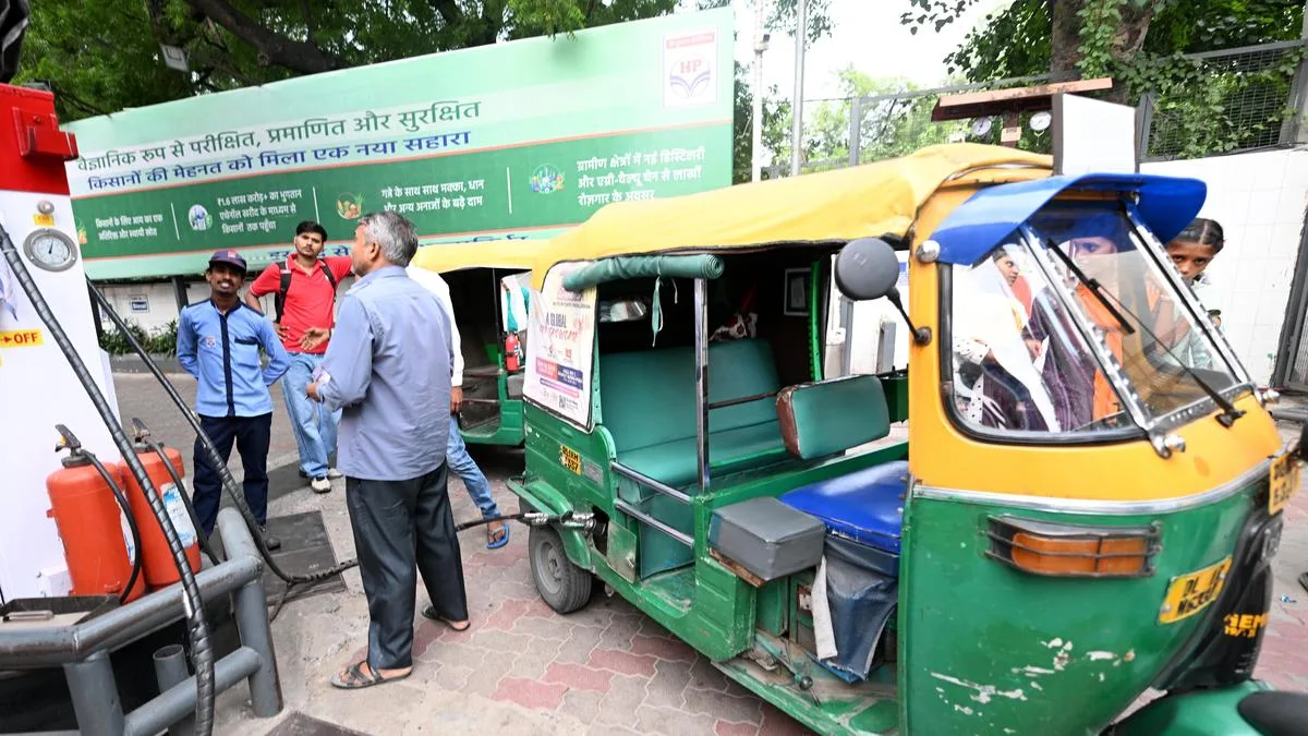 Delhi auto, taxi drivers seek higher fares amid CNG hike