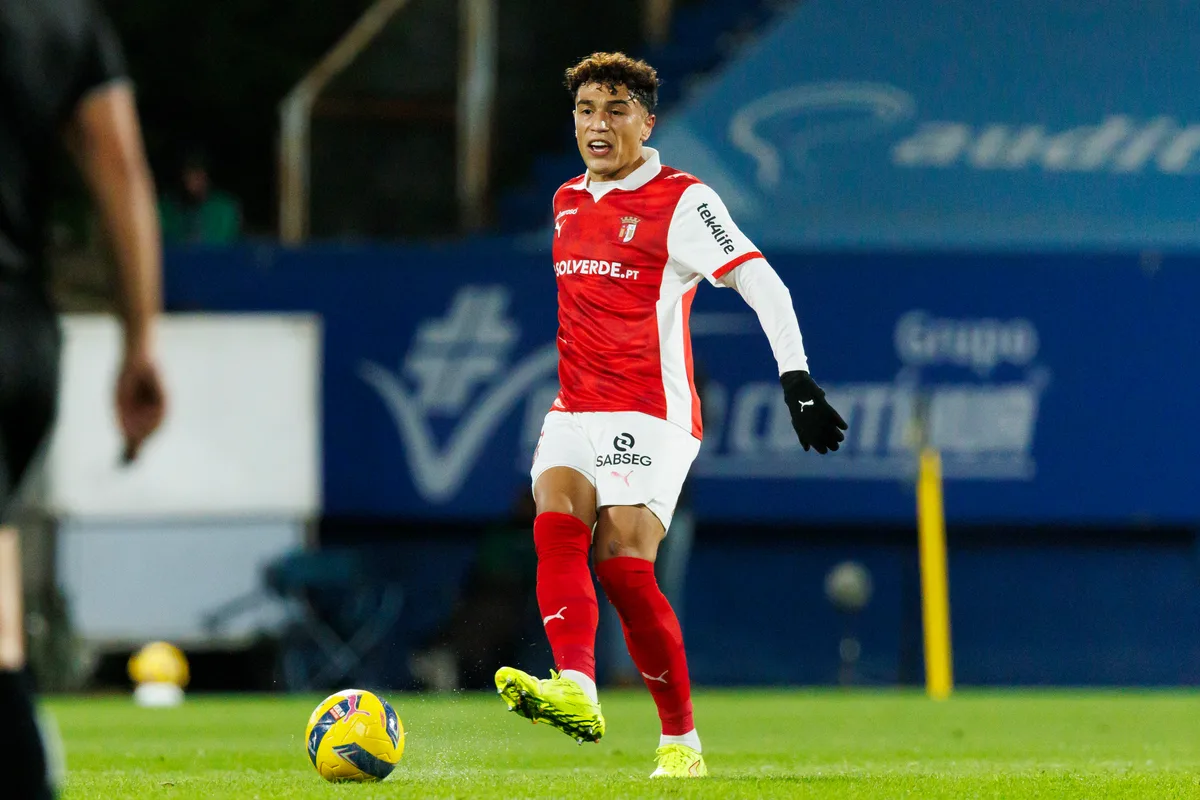 Saiba quem é o tocantinense Vitor Carvalho, que defende o Braga e foi sondado por clubes brasileiros