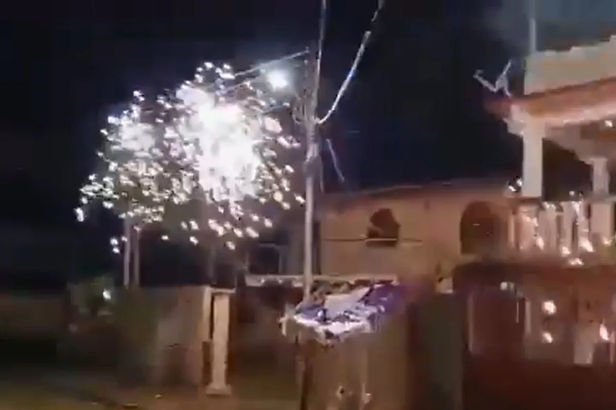 Temor en Cuyagua por descargas inusuales en el tendido eléctrico