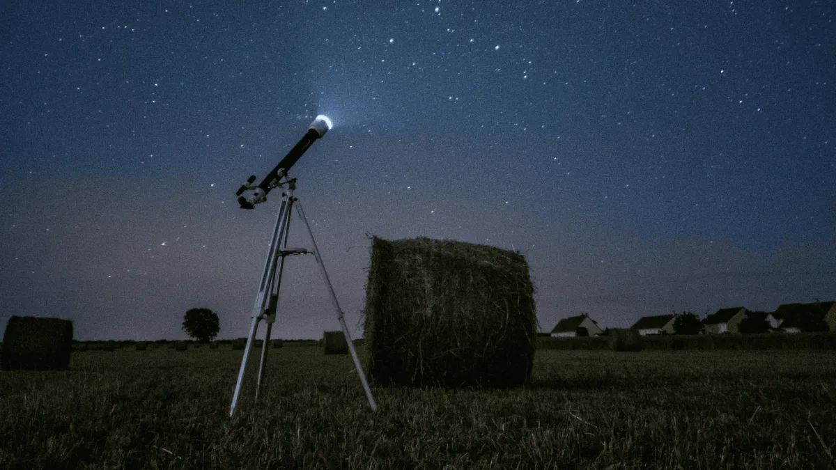 Astrônoma conta a realidade de como é observar as estrelas como profissão