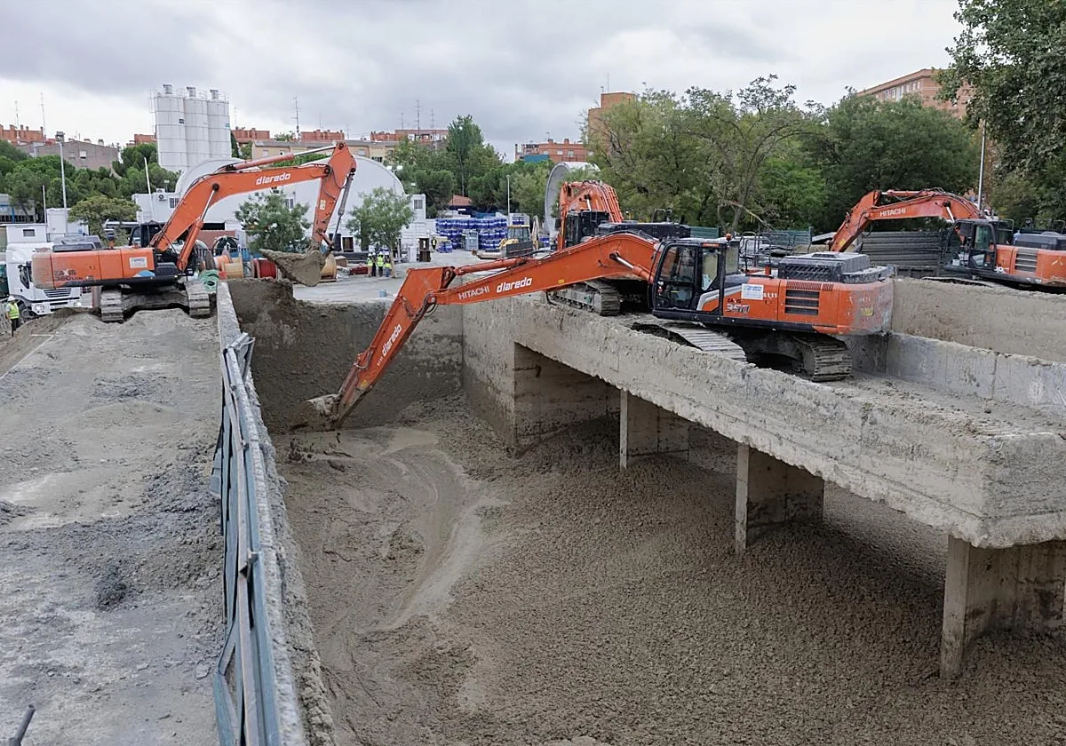 El destino de las miles de toneladas de tierra de las obras del Metro de Madrid