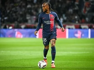 Paris SG. Le club de la capitale a résilié le contrat de l’international portugais Renato Sanches